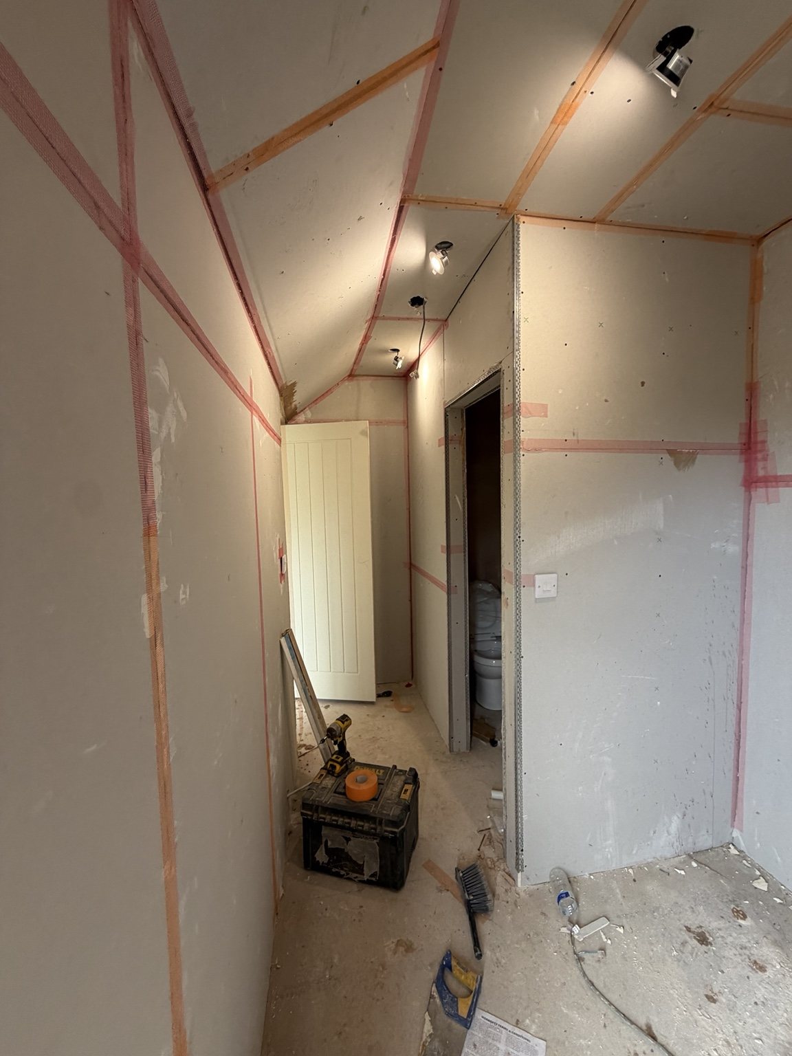 Full room plasterboarding